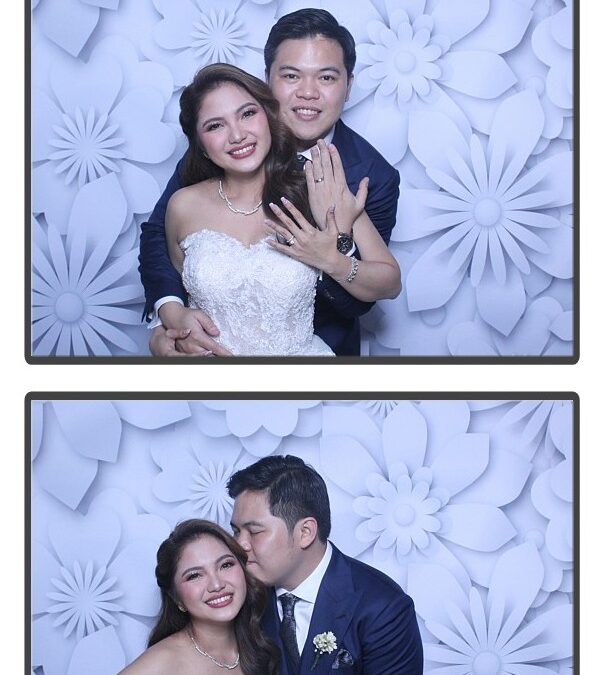 Judd and Yza’s Wedding – Mirror Booth